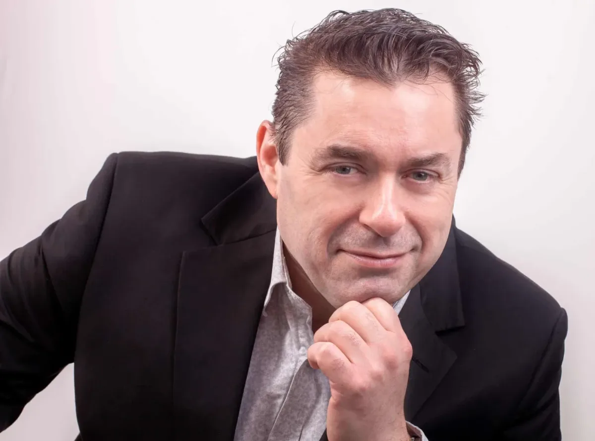 David Ward artist profile image
