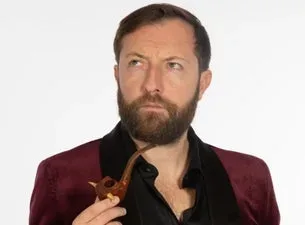 Andrew Maxwell artist profile image