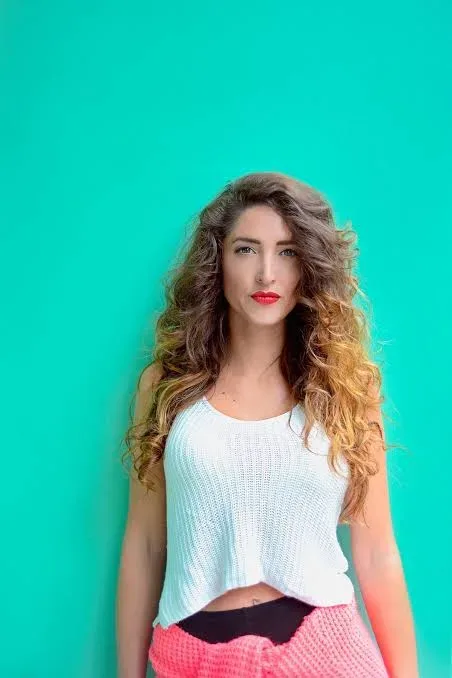 Kelly Convey photo 2