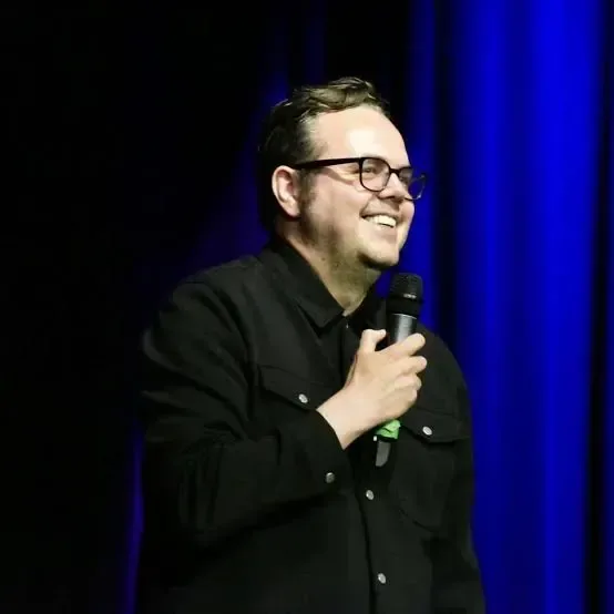 Colin Manford photo 1