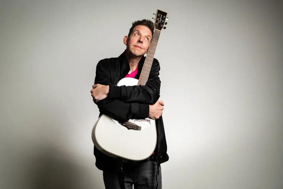 Jonny Awsum photo 1