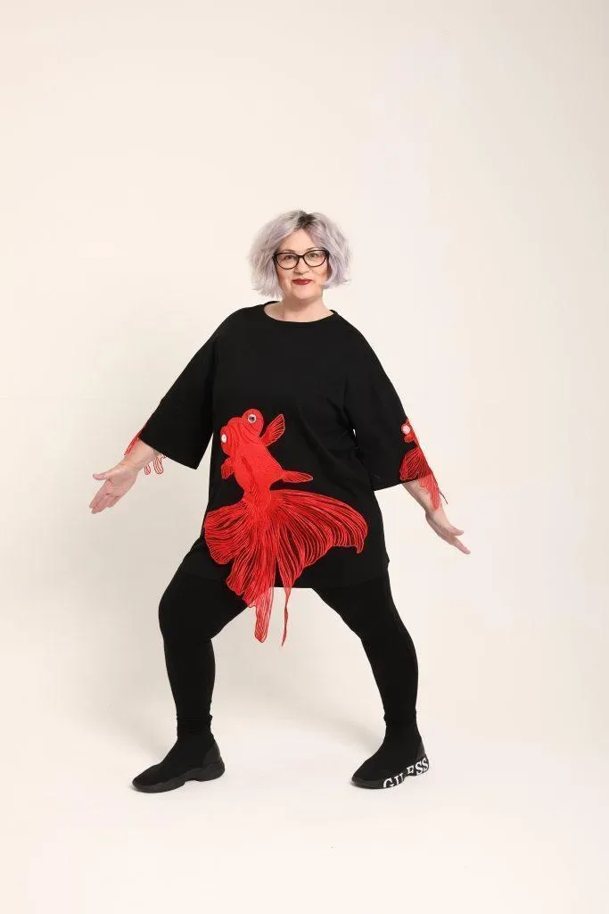 Sarah Johnson artist profile image