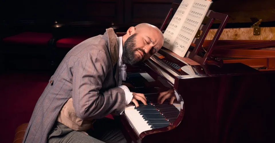 Aidan Jones: Back To Bach